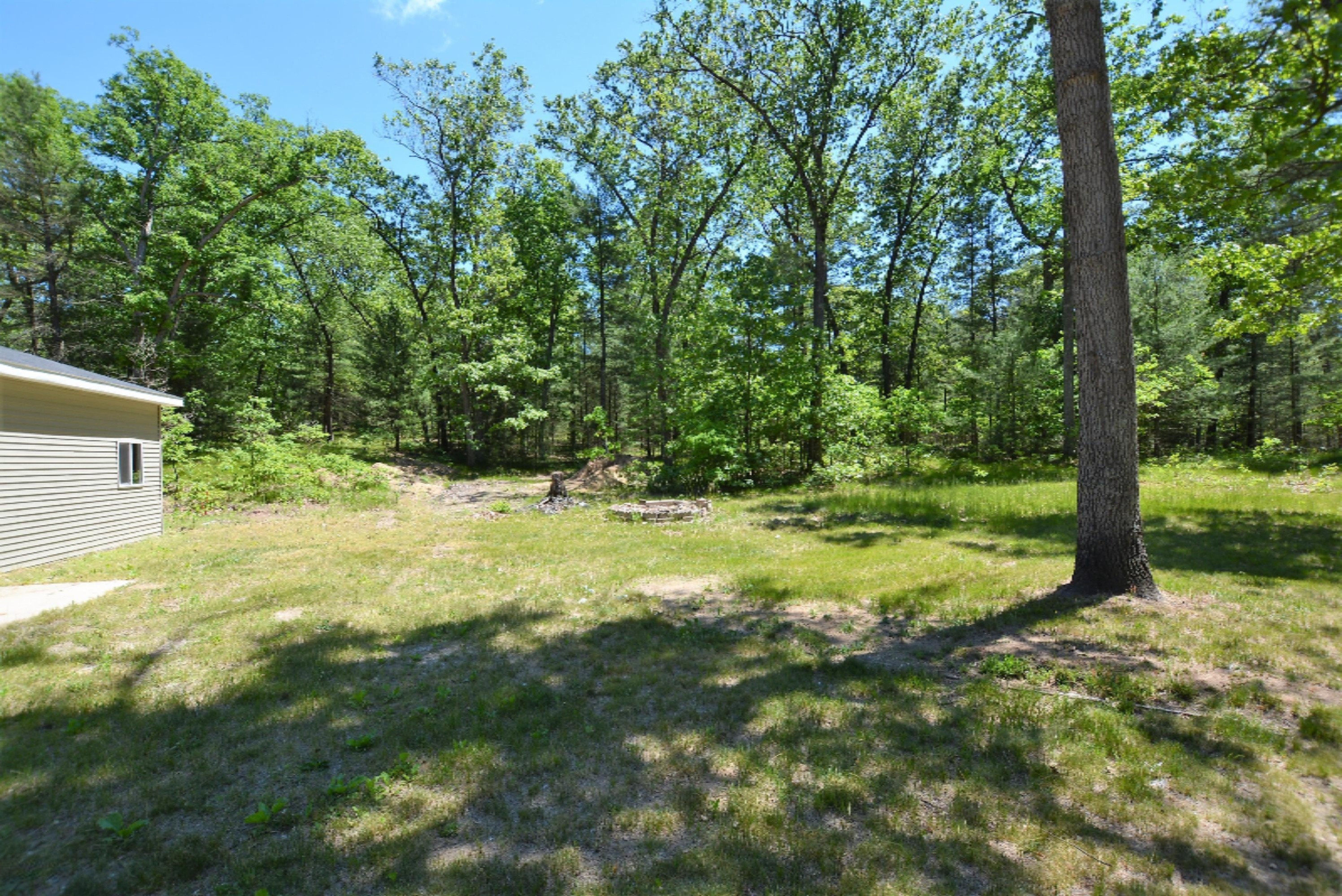 5244 Putnam Road Muskegon, MI 49445 - Photo 7 of 22 DSC_0516