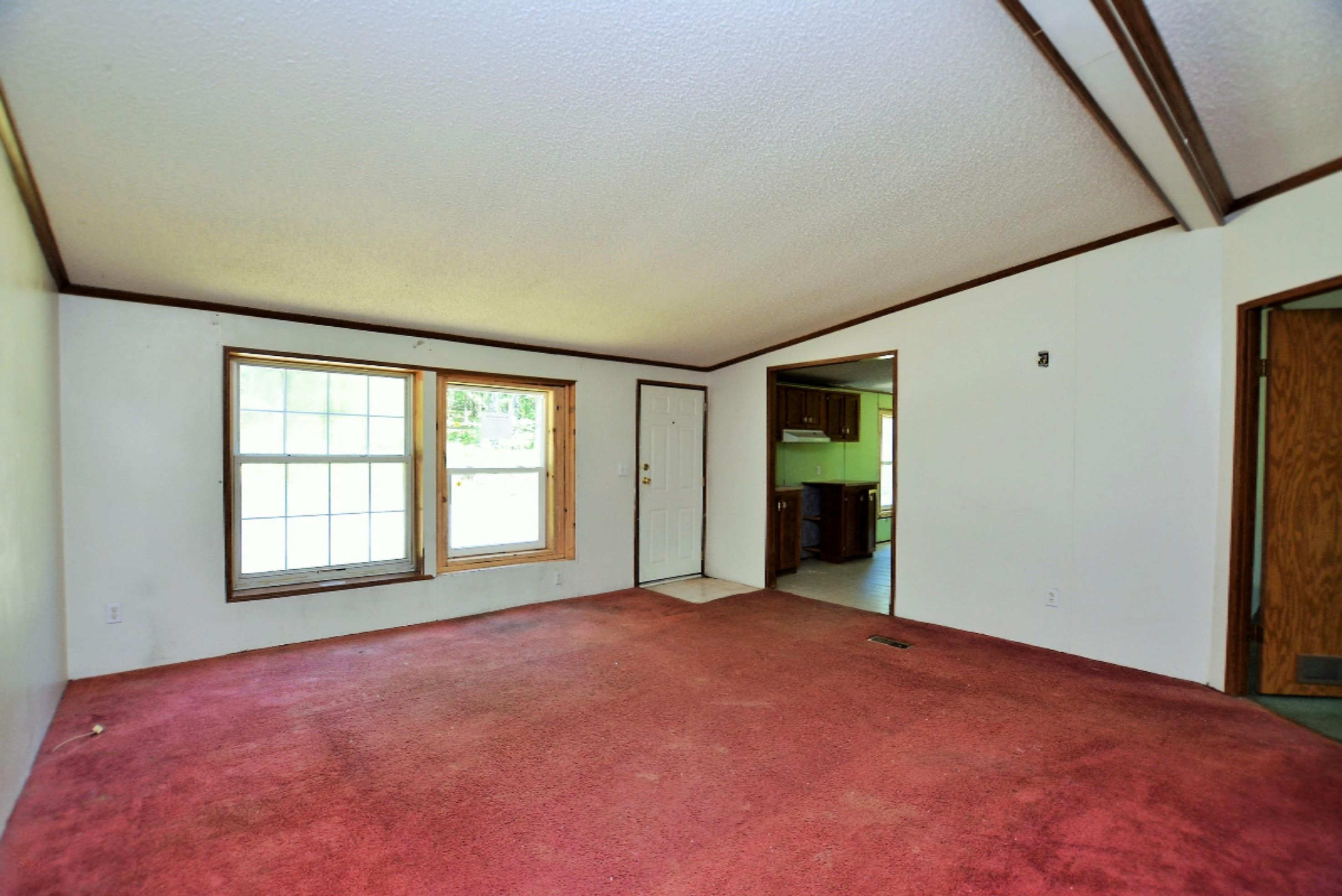 5244 Putnam Road Muskegon, MI 49445 - Photo 10 of 22 DSC_0490