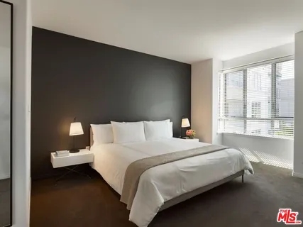 $12,800 | 155 North Crescent Drive, Unit 1BRTH, Beverly Hills, CA 90210