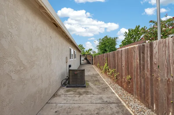 $545,000 | 3925 Talmage Court, Sacramento, CA 95827