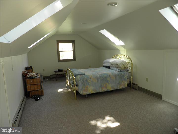 75 Blackwell Road Pennington, NJ 08534 - Photo 12 of 15 Gallery Image 12