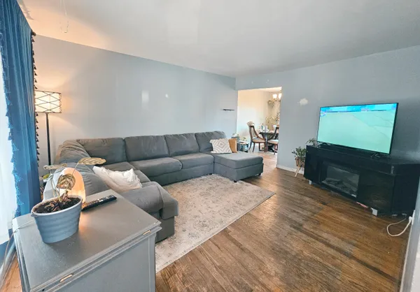 $200,000 | 32330 Grandview Avenue, Westland, MI 48186