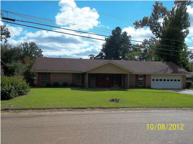 1839 Springridge Drive Jackson, MS 39211 - Photo 1 of 8 Front View