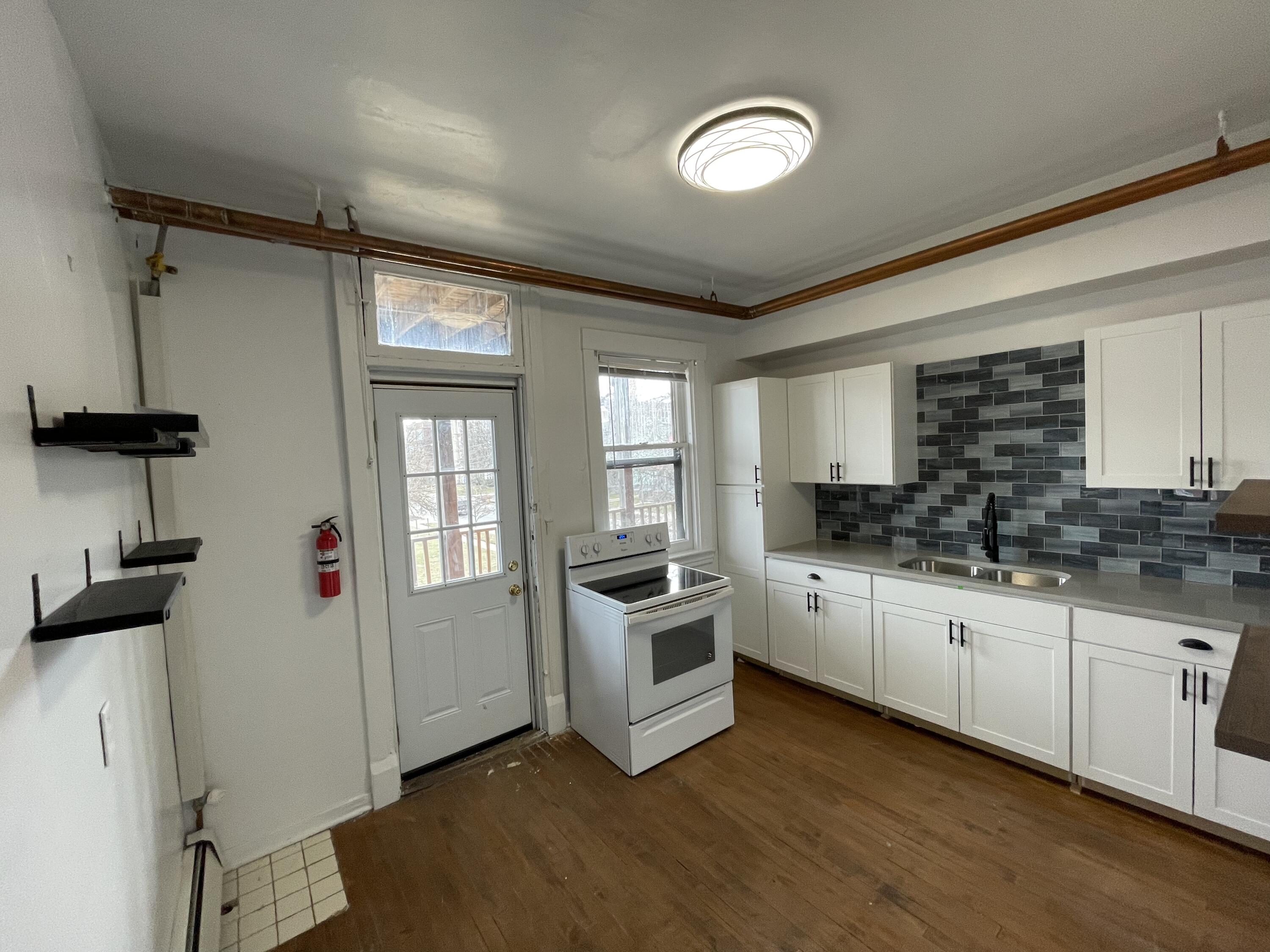 447 West Walnut Street Kalamazoo, MI 49007 - Photo 10 of 23 Photo Mar 17, 3 15 56 PM