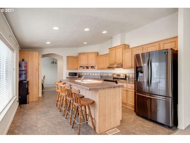 200 Southwest Watts Avenue Cascade Locks, OR 97014 - Photo 10 of 21 Gallery Image 10