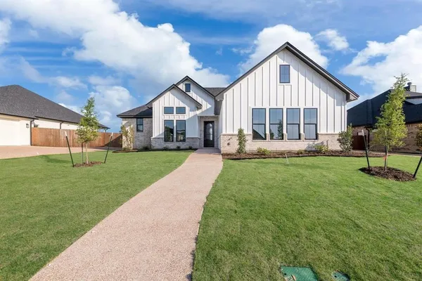 $525,000 | 10208 Castleberry Lane, Waco, TX 76712