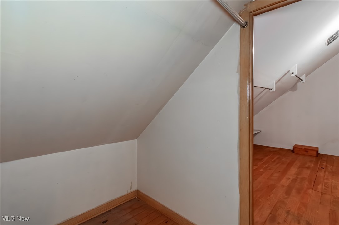 5189 Longton Road Lyndhurst, OH 44124 - Photo 20 of 21 Gallery Image 20