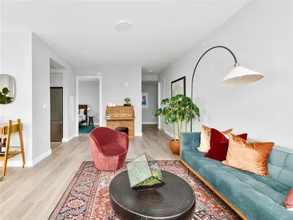 $4,371 | 2-21 21st Street, Unit 1704 | Long Island City