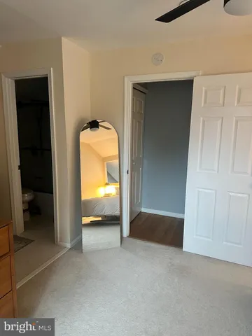 $2,900 | 2504 South Walter Reed Drive, Unit 2, Arlington, VA 22206