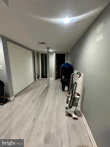 $2,900 | 2504 South Walter Reed Drive, Unit 2, Arlington, VA 22206