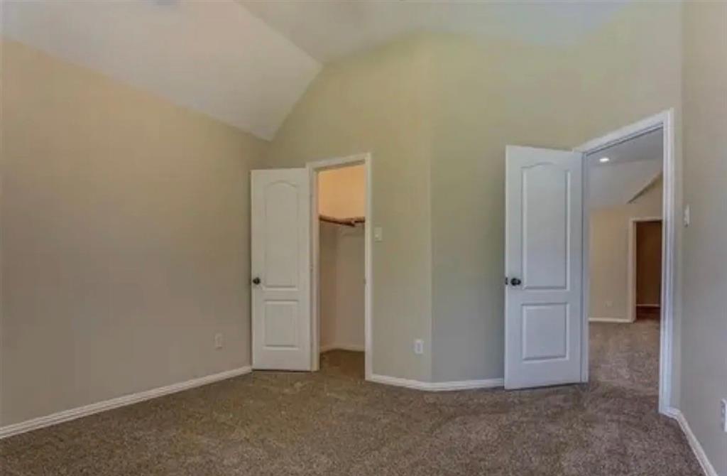 228 Wallington Way Lewisville, TX 75067 - Photo 6 of 22 an empty room with closet area