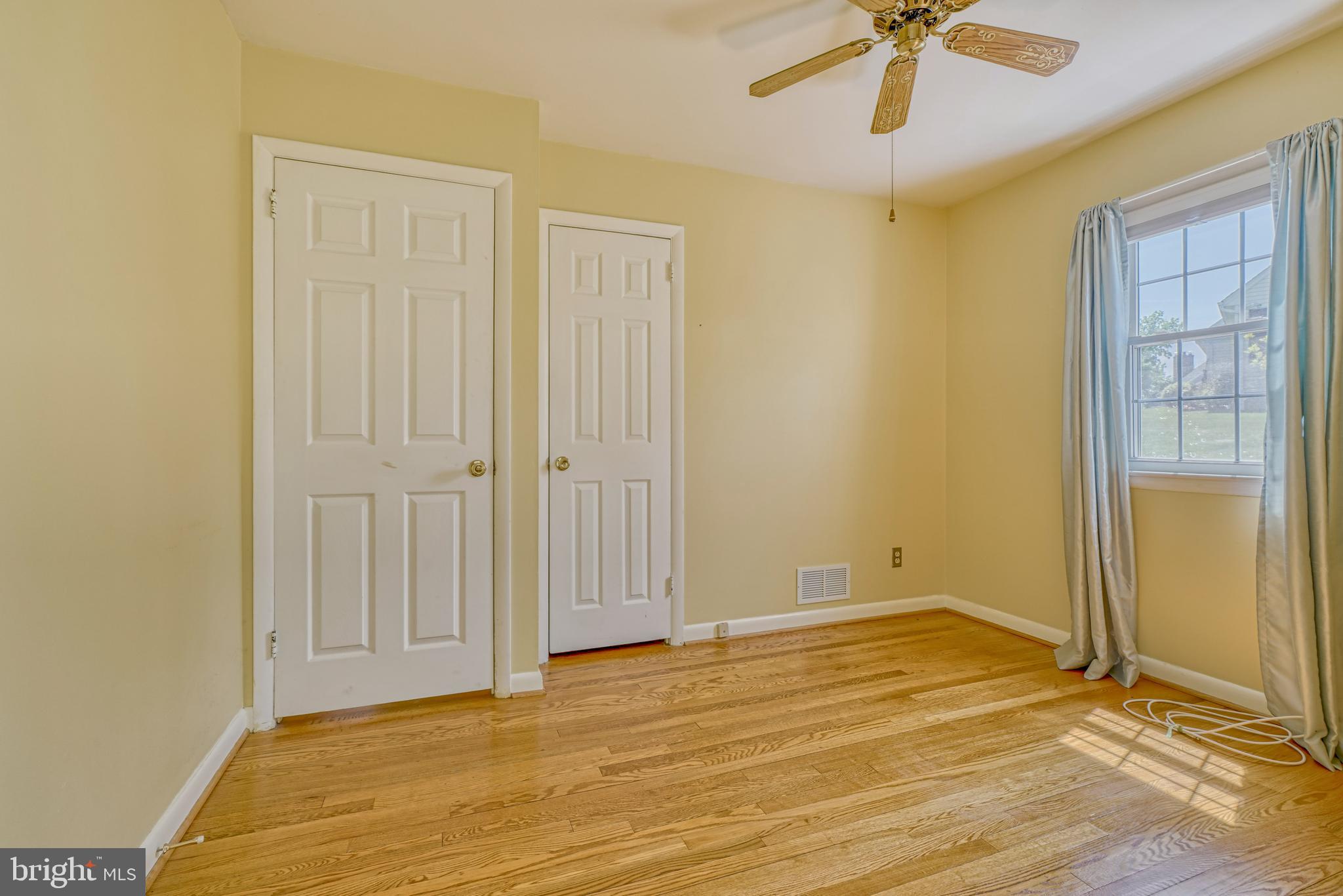 4830 Rollingtop Road Ellicott City, MD 21043 - Photo 20 of 65 Gallery Image 20