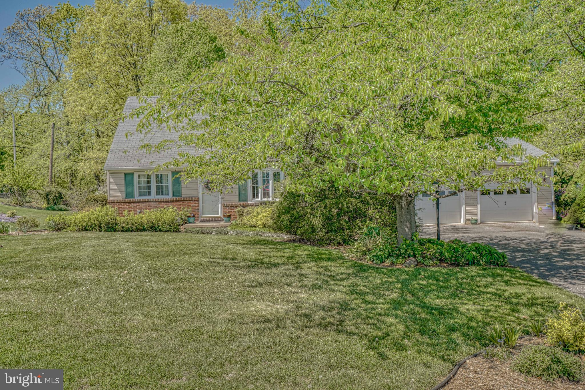 4830 Rollingtop Road Ellicott City, MD 21043 - Photo 3 of 65 Gallery Image 3