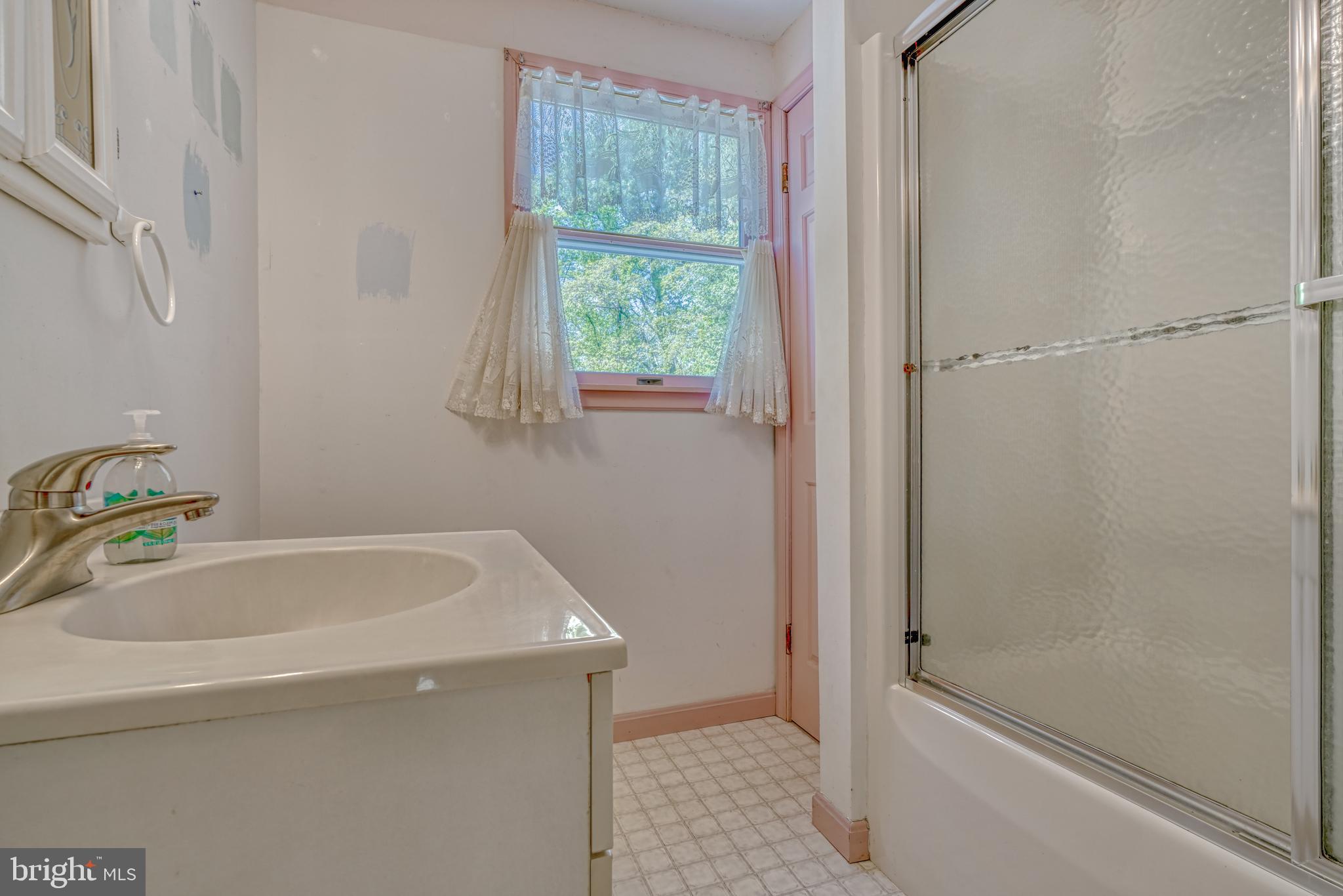 4830 Rollingtop Road Ellicott City, MD 21043 - Photo 34 of 65 Gallery Image 34
