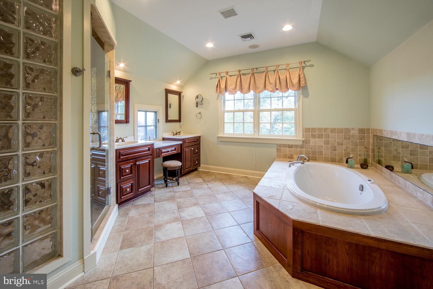 538 Sugartown Road Devon, PA 19333 - Photo 19 of 35 Master Bathroom