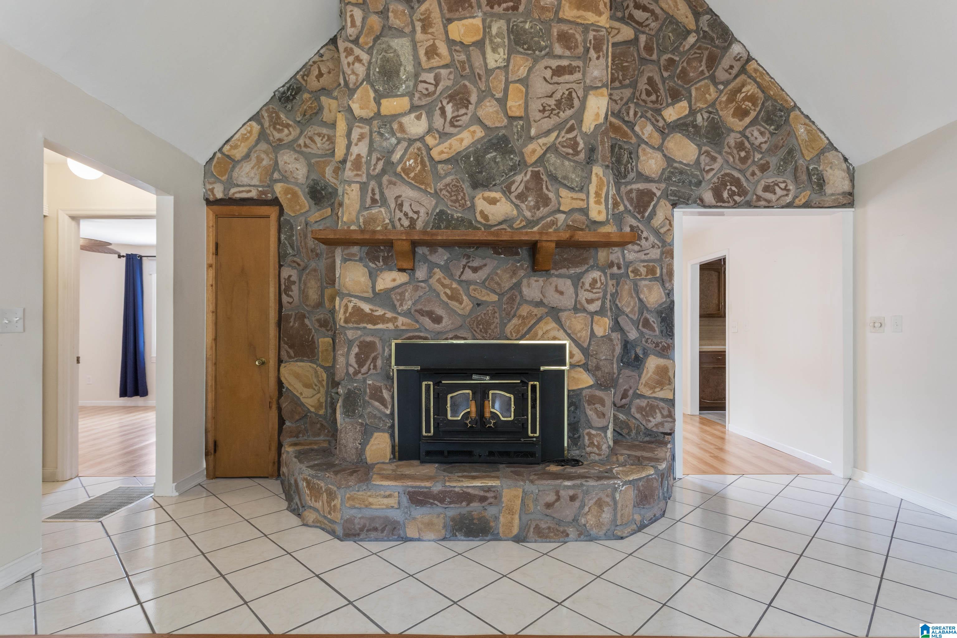2202 Outwood Road Fultondale, AL 35068 - Photo 6 of 59