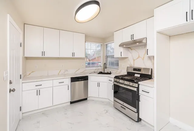 $469,999 | 8556 Travary Way, Antelope, CA 95843