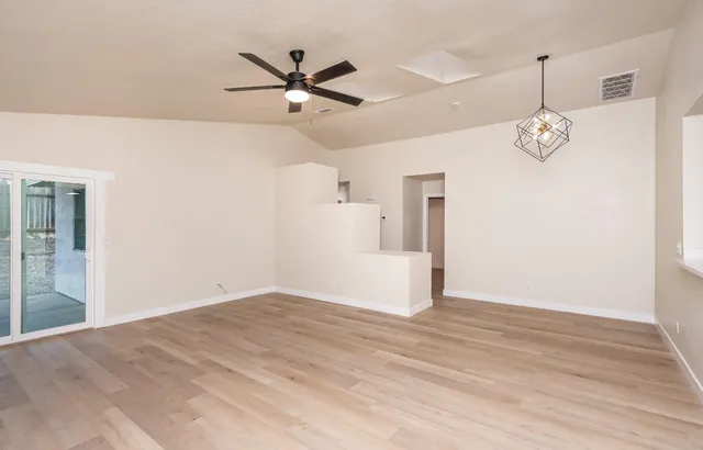 $469,999 | 8556 Travary Way, Antelope, CA 95843