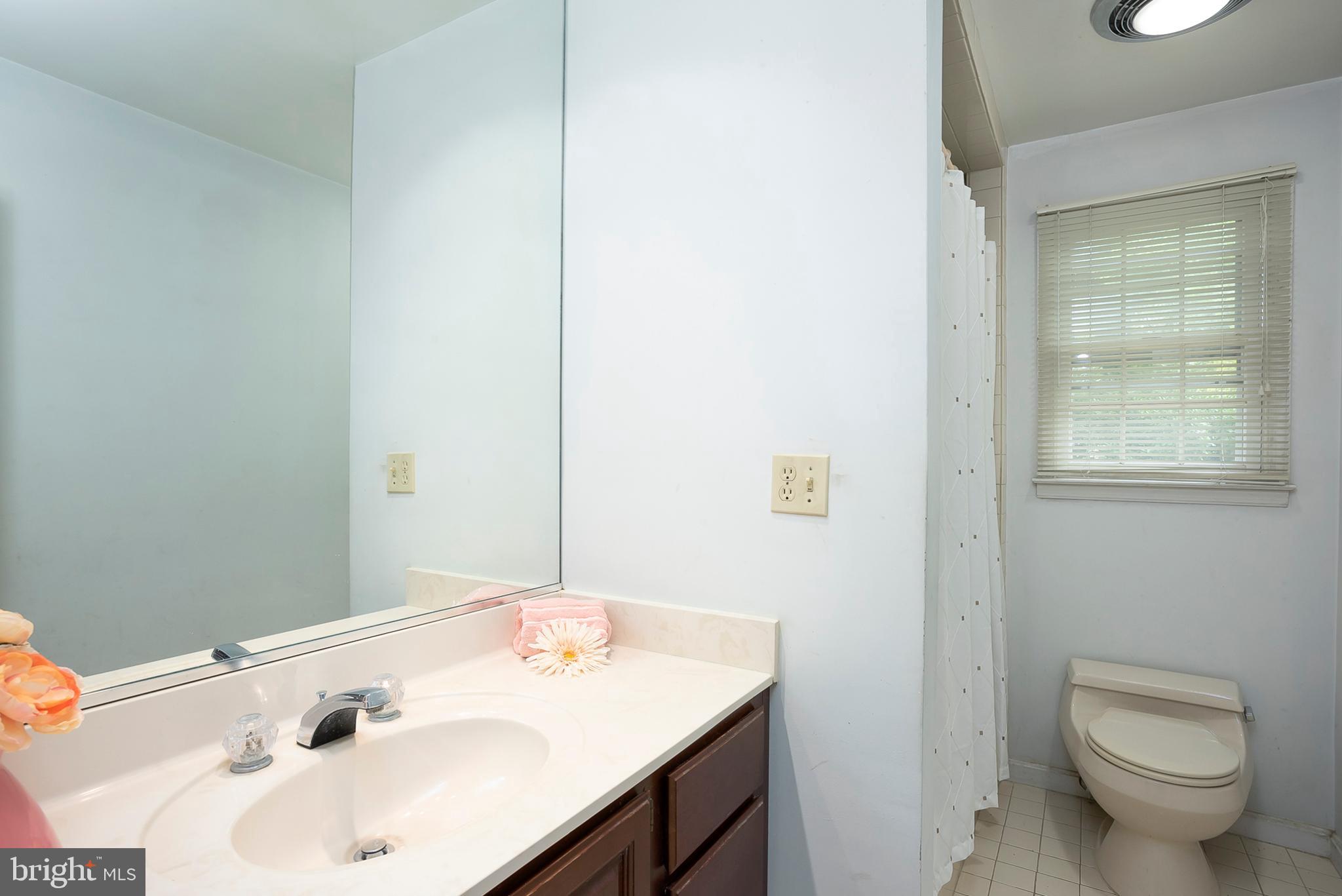 1628 Winchester Road Annapolis, MD 21409 - Photo 16 of 37 Master Bathroom
