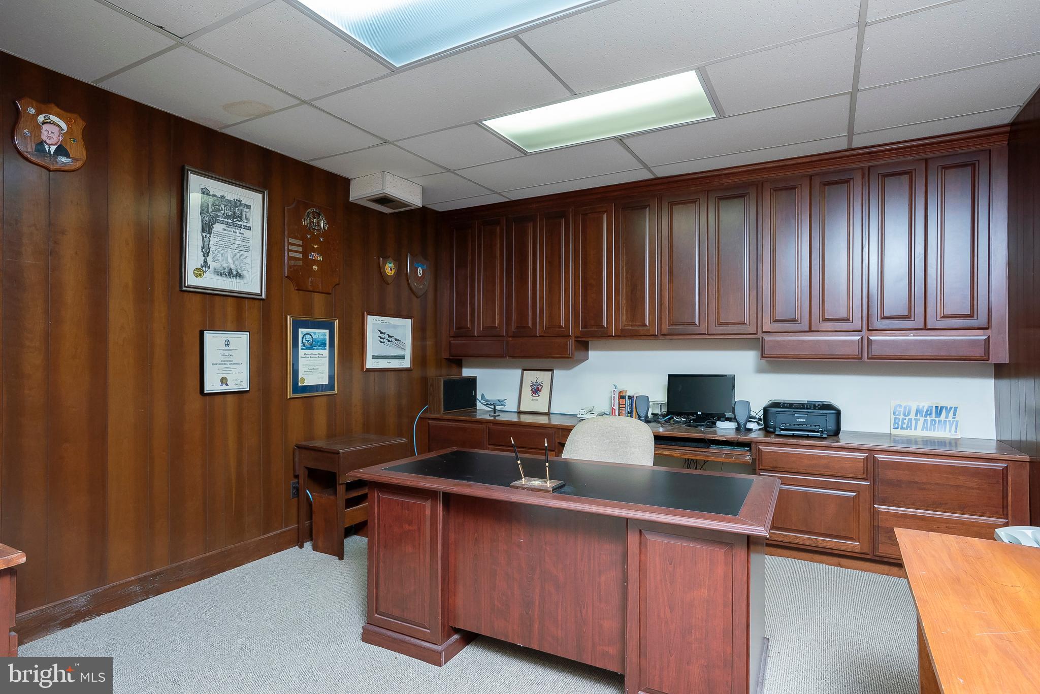 1628 Winchester Road Annapolis, MD 21409 - Photo 20 of 37 Office w/cabinetry and built-ins