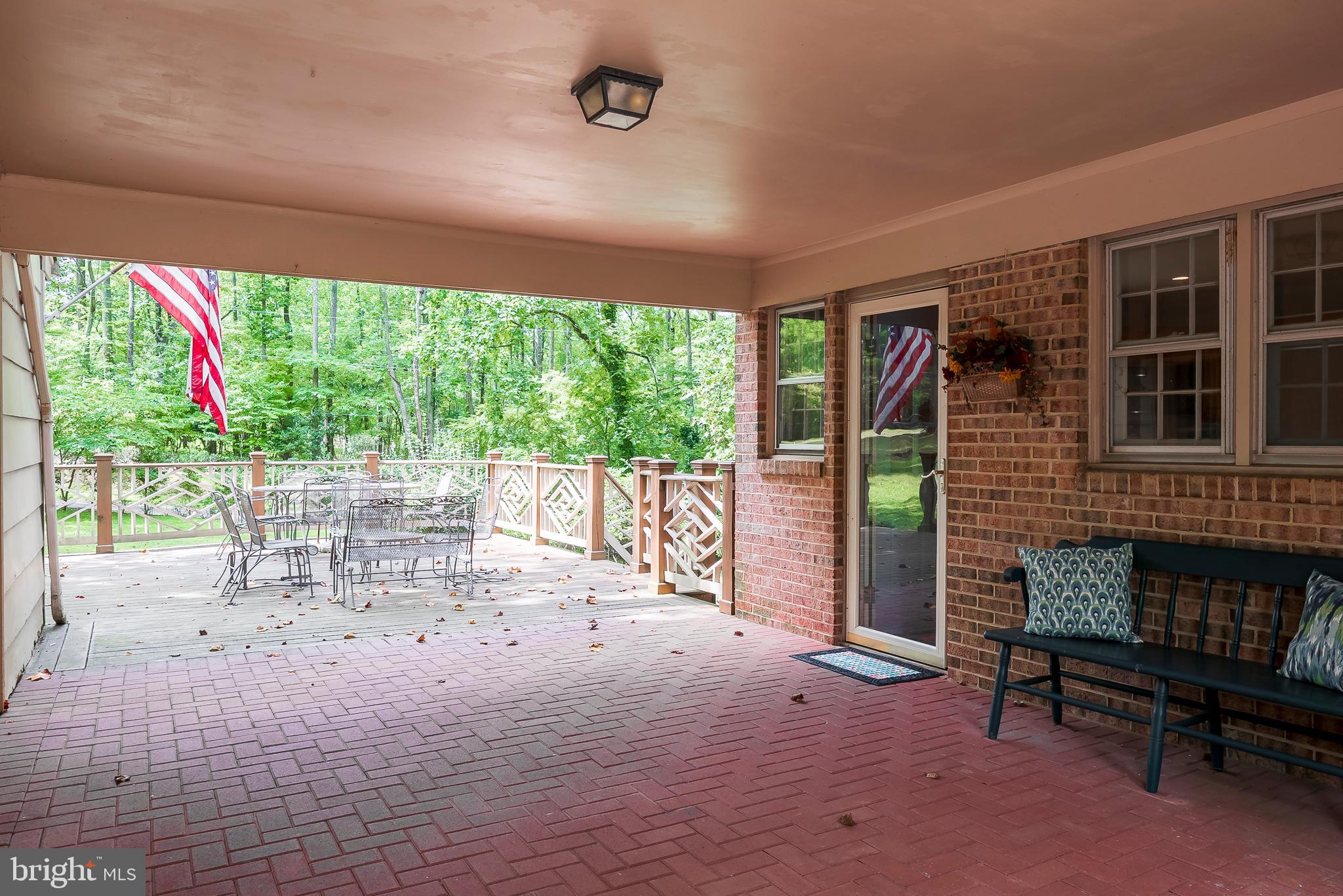 1628 Winchester Road Annapolis, MD 21409 - Photo 24 of 37 Breezeway