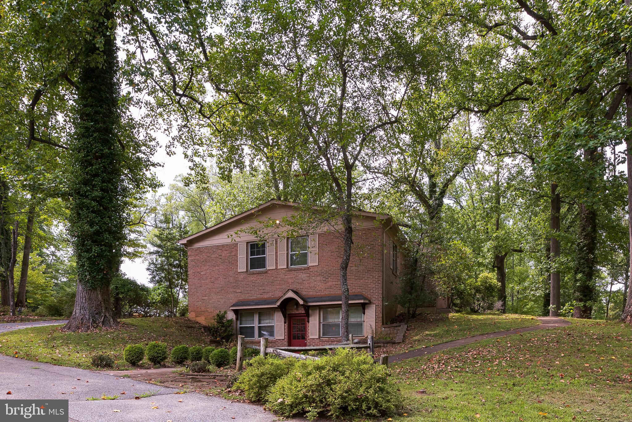 1628 Winchester Road Annapolis, MD 21409 - Photo 26 of 37 Separate Exterior Side Entrance