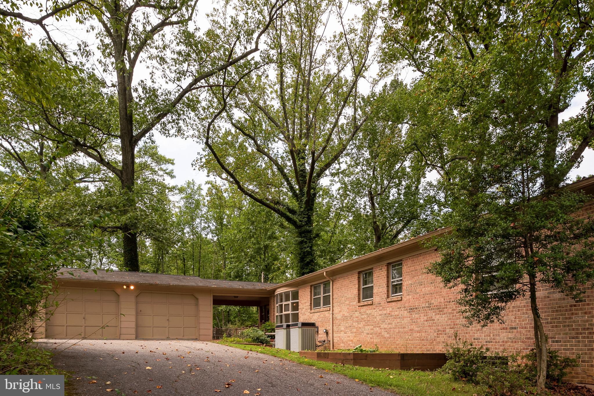 1628 Winchester Road Annapolis, MD 21409 - Photo 30 of 37 Breezeway and 2 Car Garage