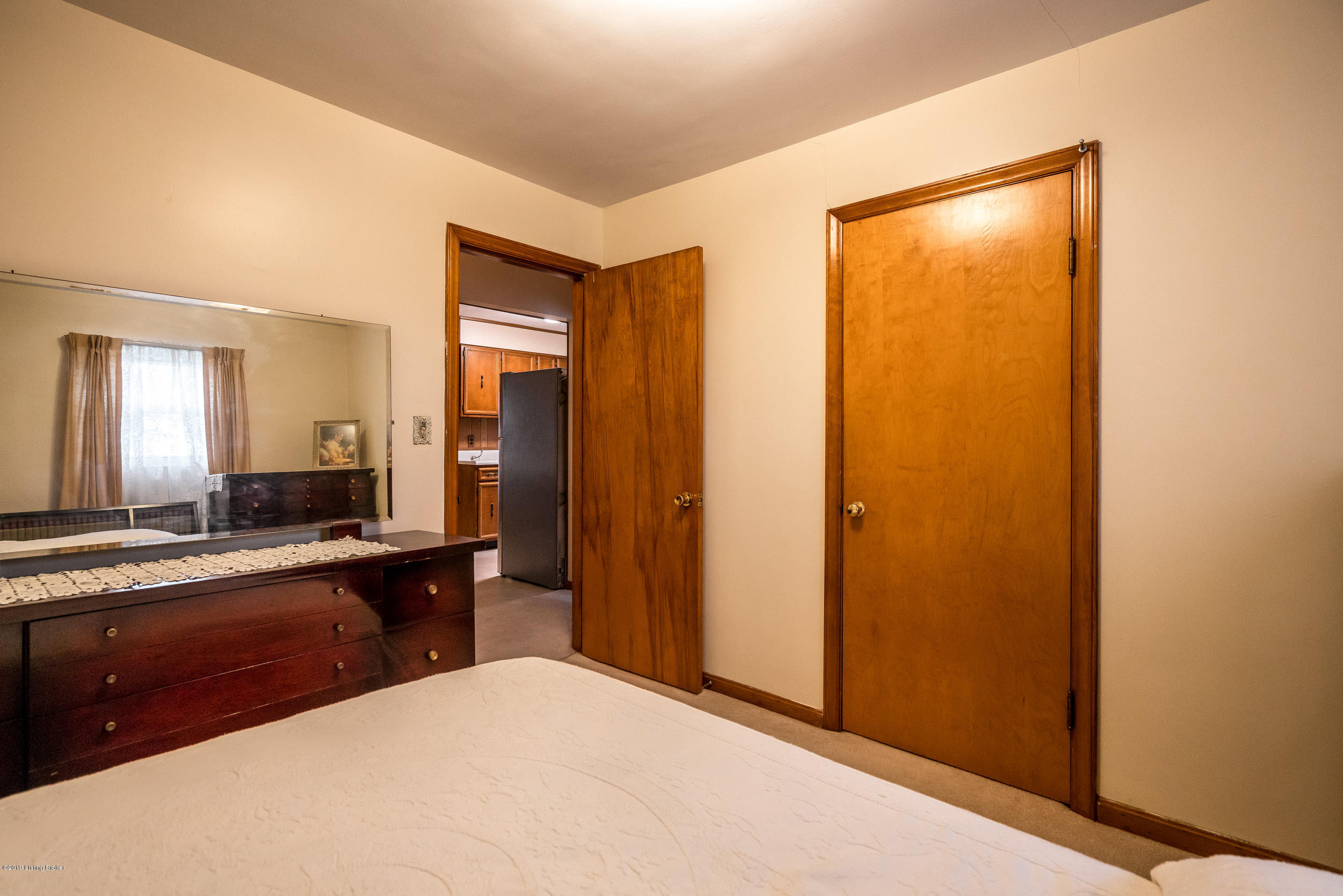 7401 Mt Washington Road Louisville, KY 40229 - Photo 24 of 35 7401 Mount Washington Road-34