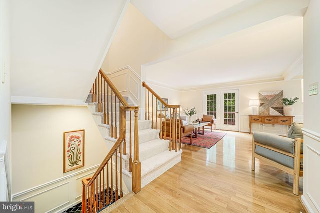 $935,000 | 10836 Brewer House Road, Rockville, MD 20852