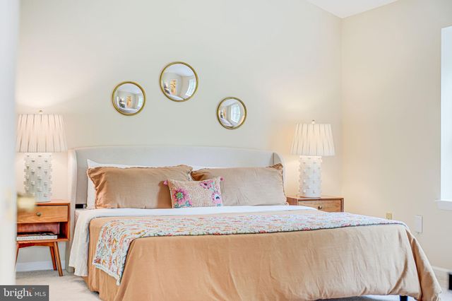 $935,000 | 10836 Brewer House Road, Rockville, MD 20852