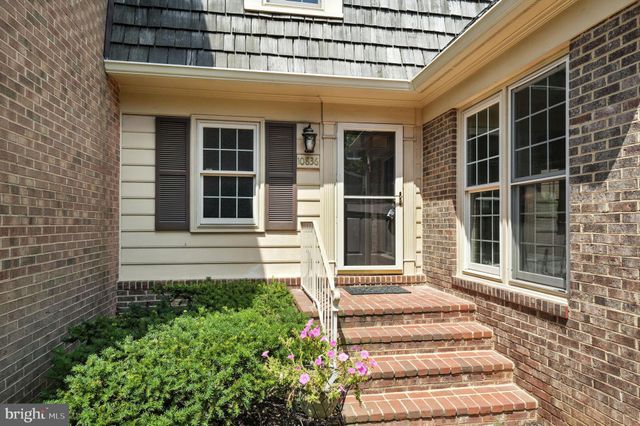 $935,000 | 10836 Brewer House Road, Rockville, MD 20852