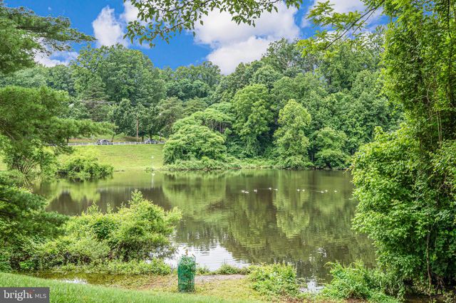 $935,000 | 10836 Brewer House Road, Rockville, MD 20852