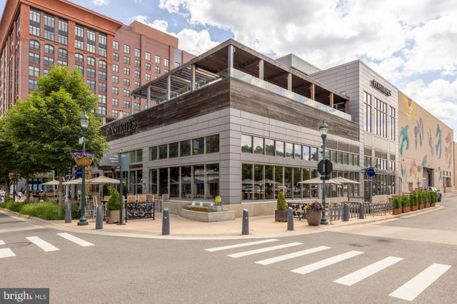 $935,000 | 10836 Brewer House Road, Rockville, MD 20852