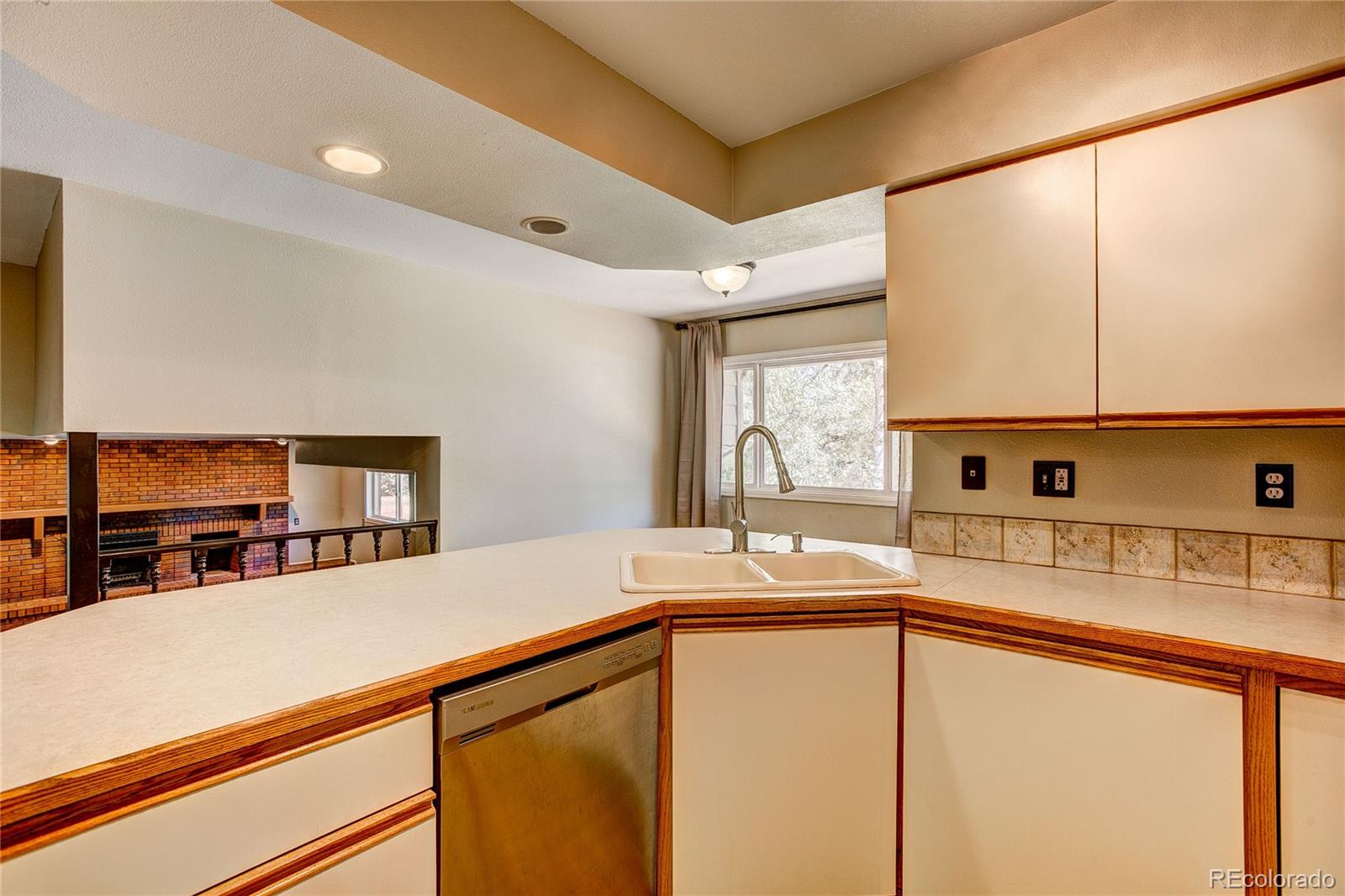 1846 Frontier Road Greeley, CO 80634 - Photo 9 of 36 Gallery Image 9