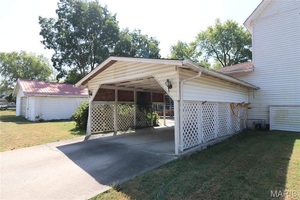 400 South Main Street Sorento, IL 62086 - Photo 6 of 22 Gallery Image 6