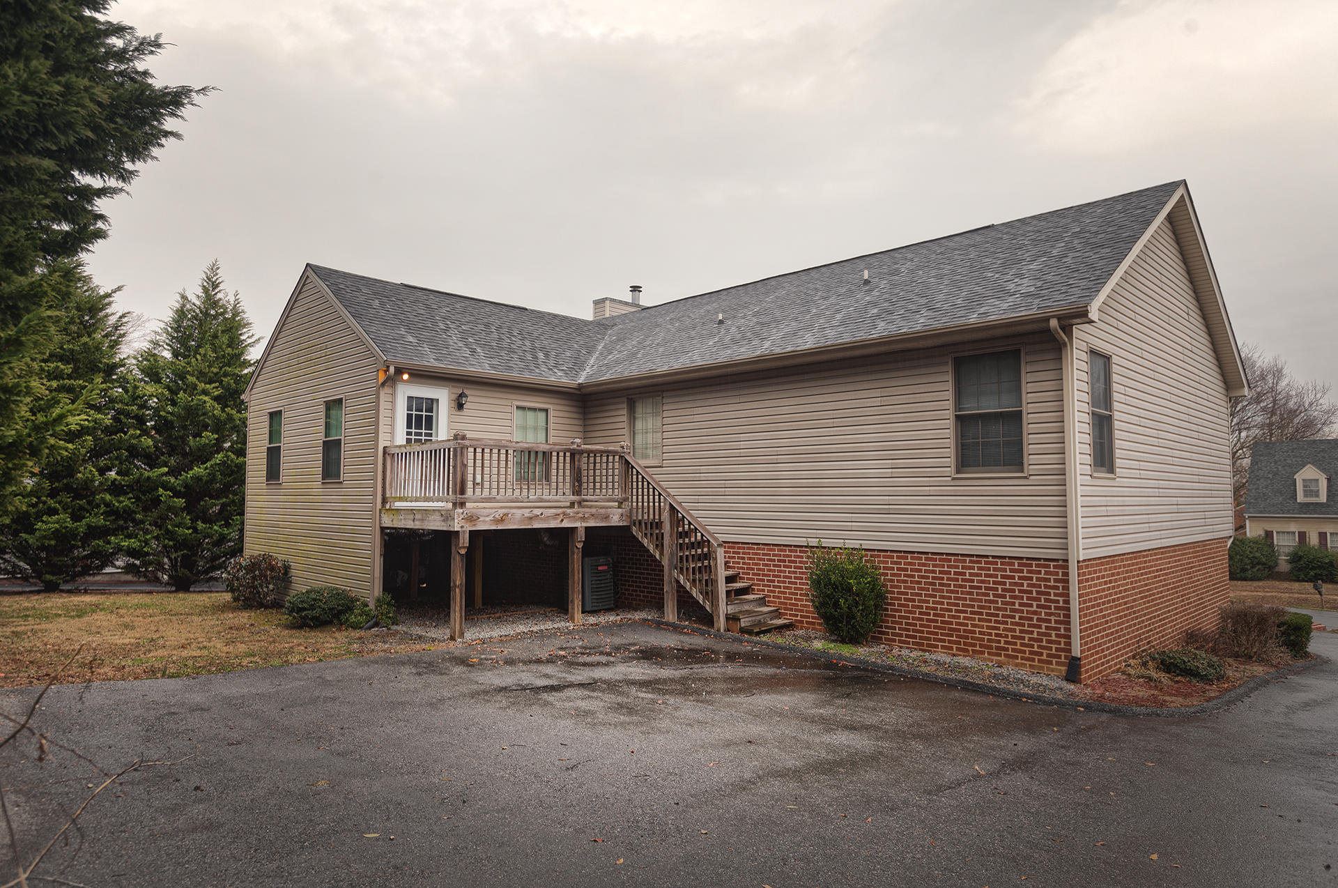 5972 Buckland Mill Road Roanoke, VA 24019 - Photo 24 of 24 Back of House