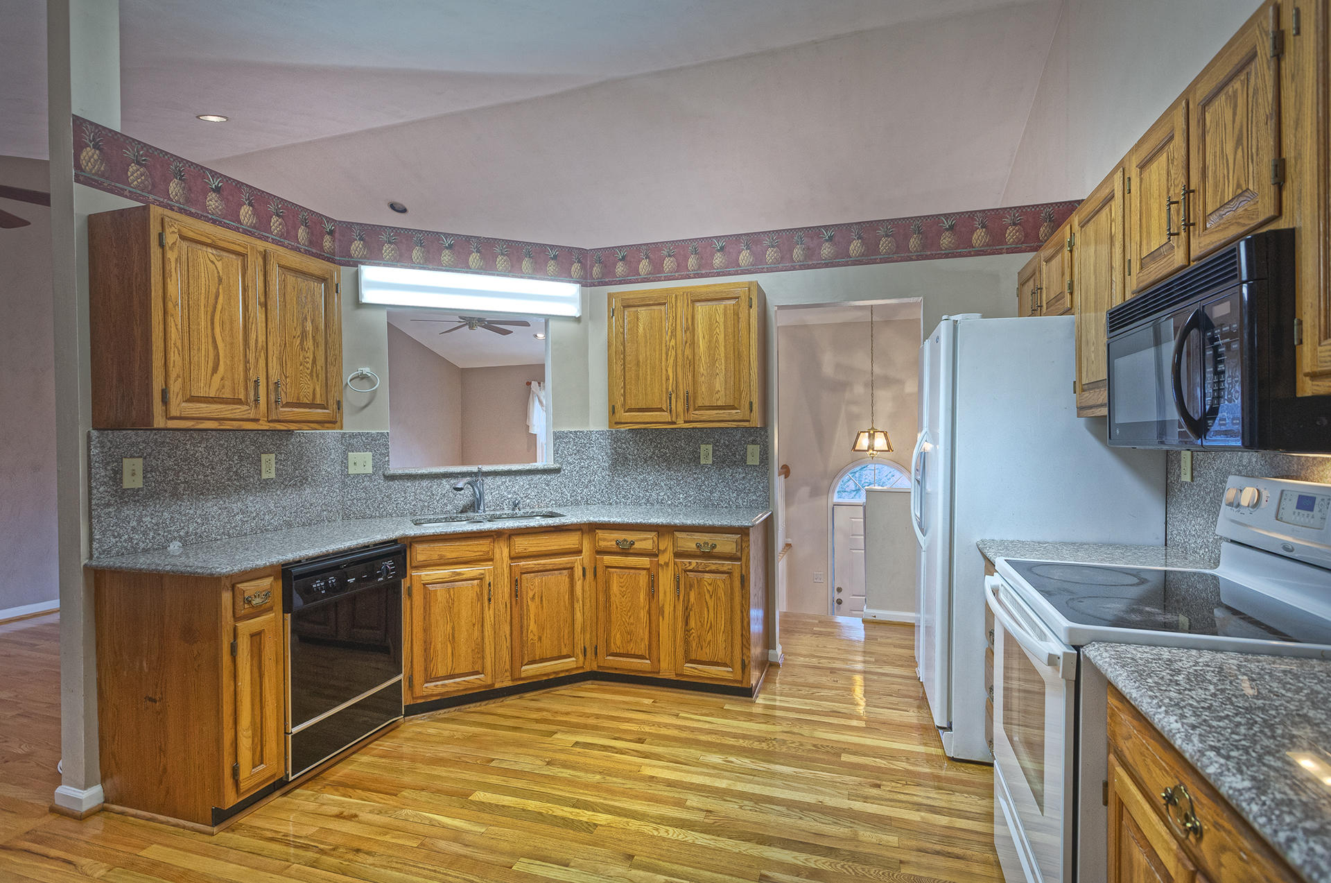 5972 Buckland Mill Road Roanoke, VA 24019 - Photo 8 of 24 New granite counter tops