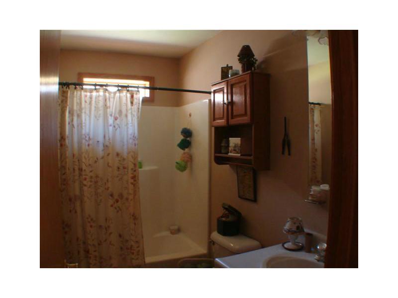 46 Mill Creek Road Spruce Head, ME 04859 - Photo 6 of 20 Bathroom.