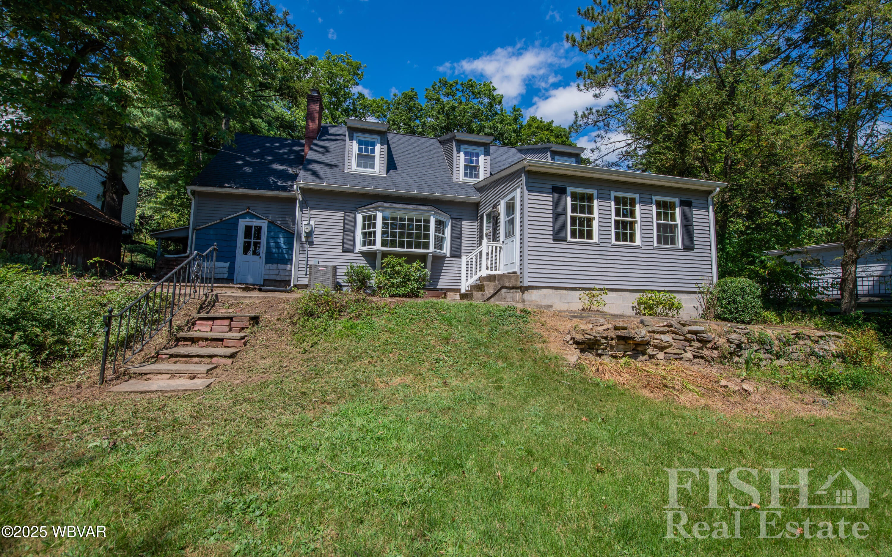 1557 Overbrook Road Williamsport, PA 17701 - Photo 4 of 18 back of property