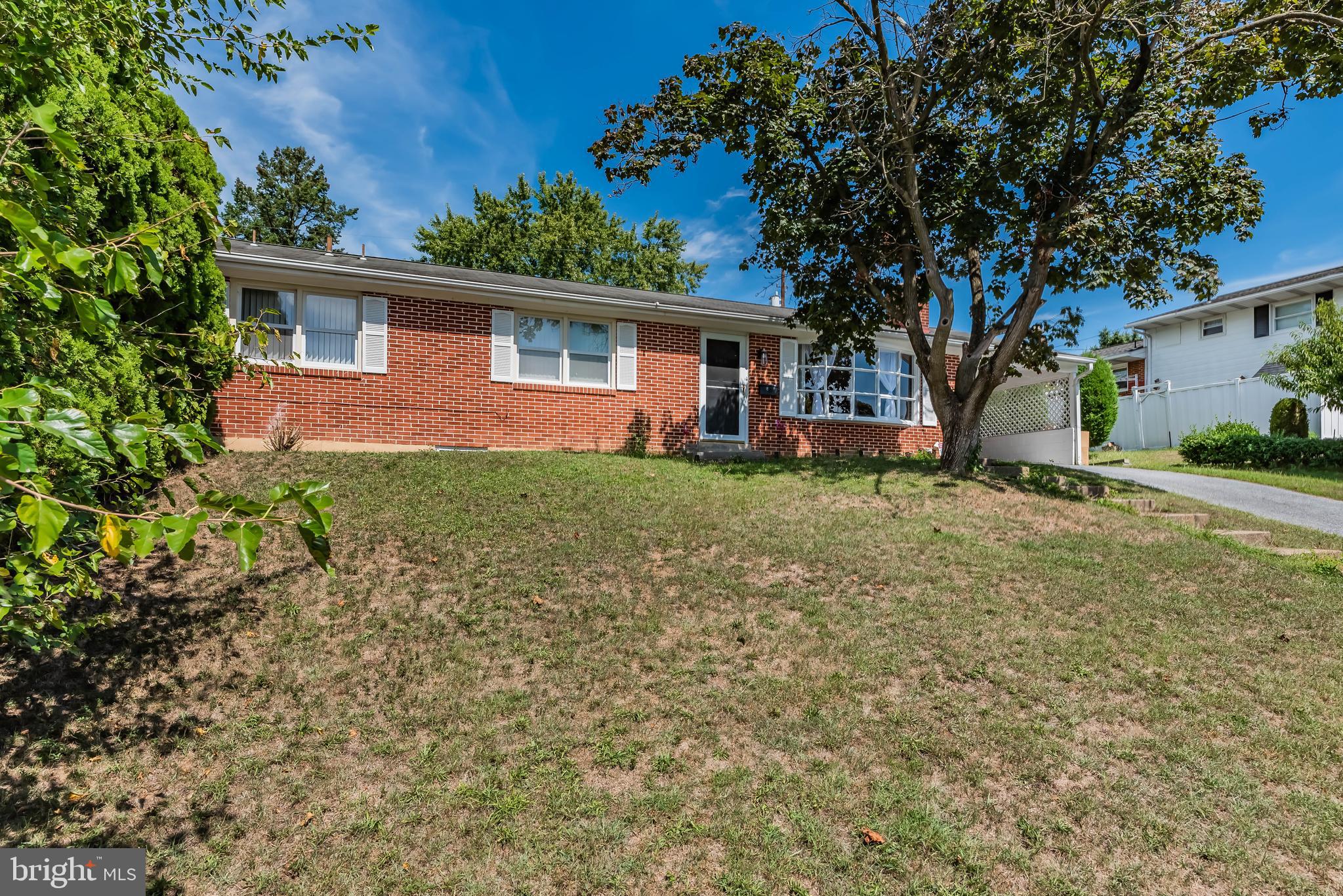 3414 Ridgeway Road Harrisburg, PA 17109 - Photo 2 of 31 Gallery Image 2