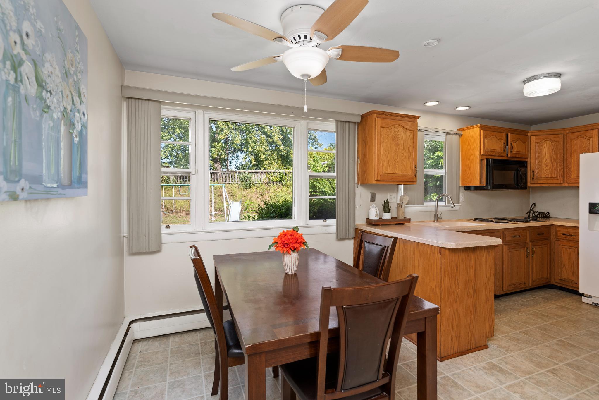 3414 Ridgeway Road Harrisburg, PA 17109 - Photo 9 of 31 Gallery Image 9