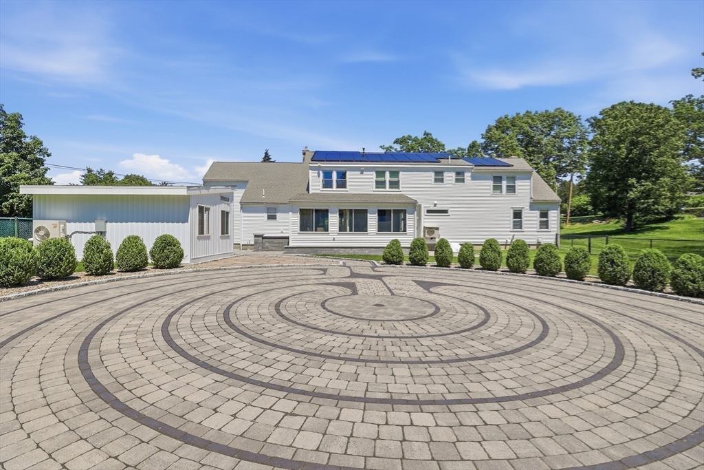 191 Ruggles Street Westborough, MA 01581 - Photo 37 of 42