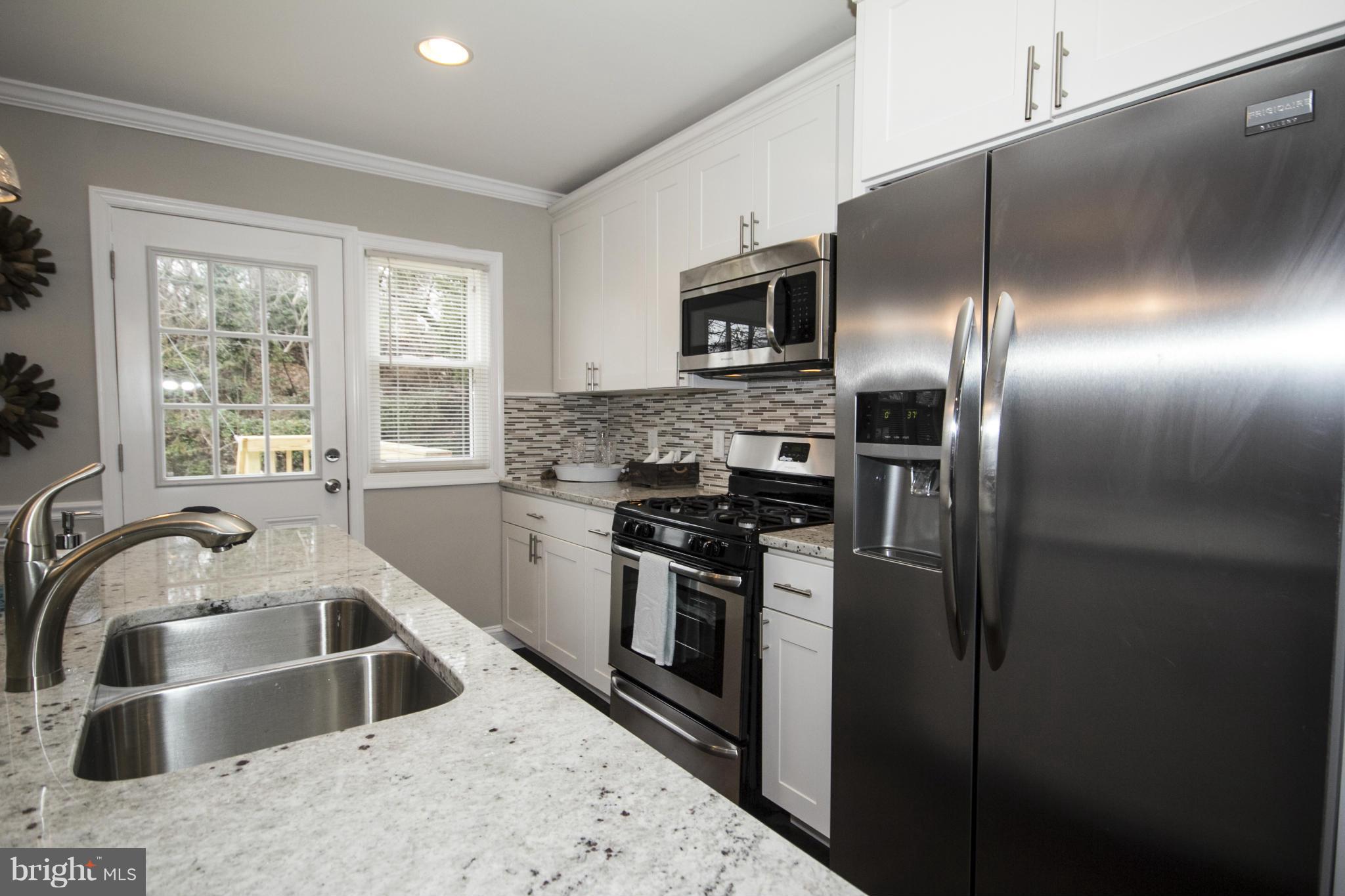 3824 Elkader Road Baltimore, MD 21218 - Photo 10 of 29 Kitchen