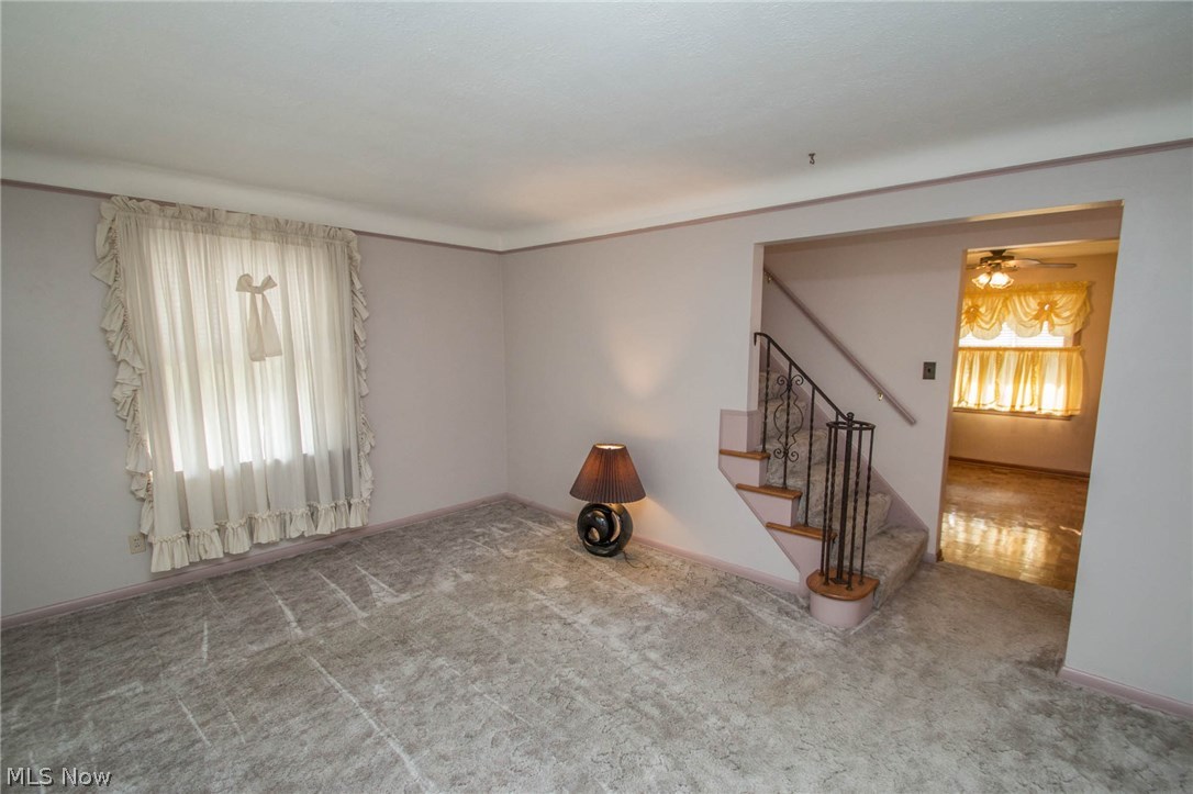 4784 Blythin Road Cleveland, OH 44125 - Photo 8 of 25
