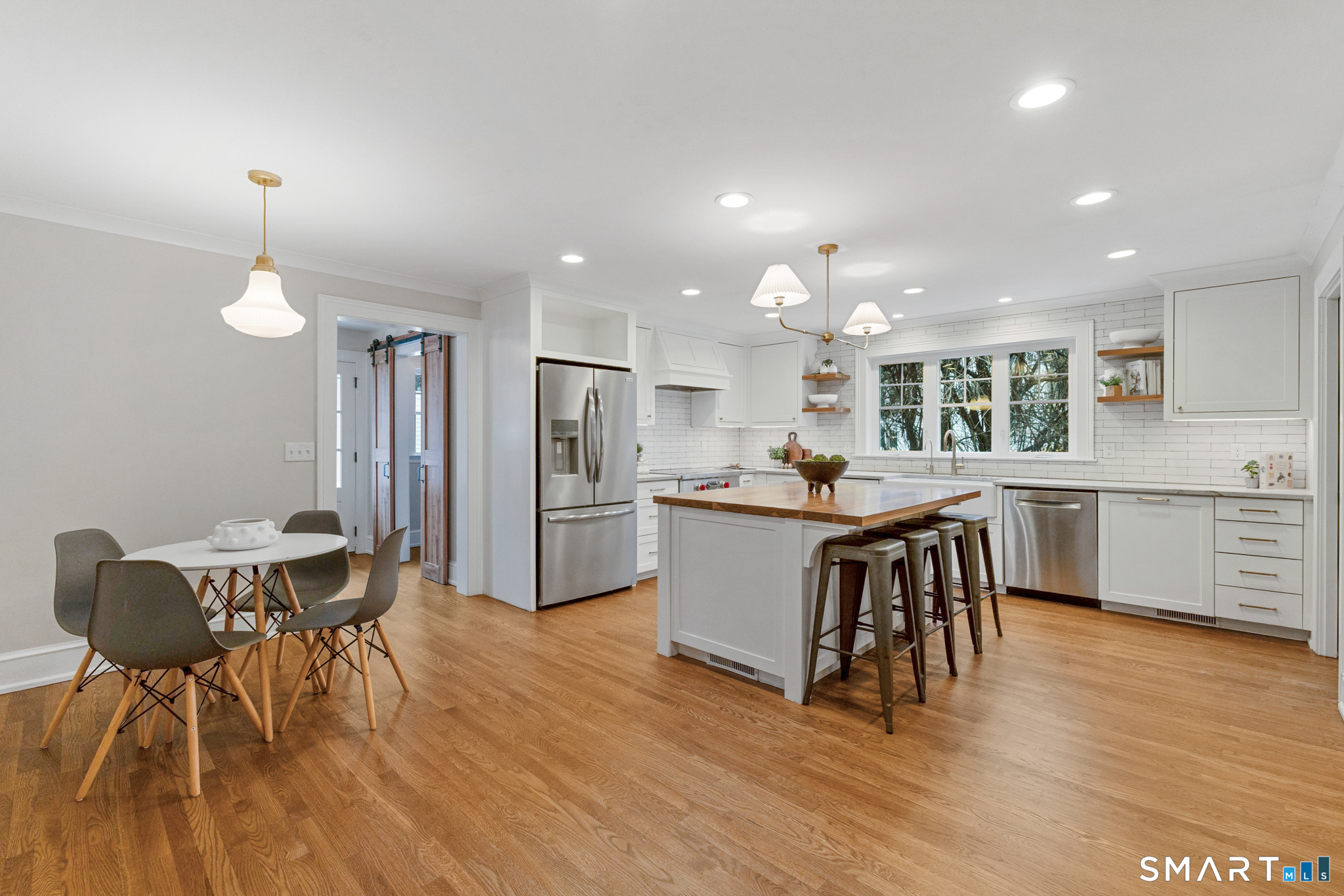 37 Ellsworth Road West Hartford, CT 06107 - Photo 11 of 41