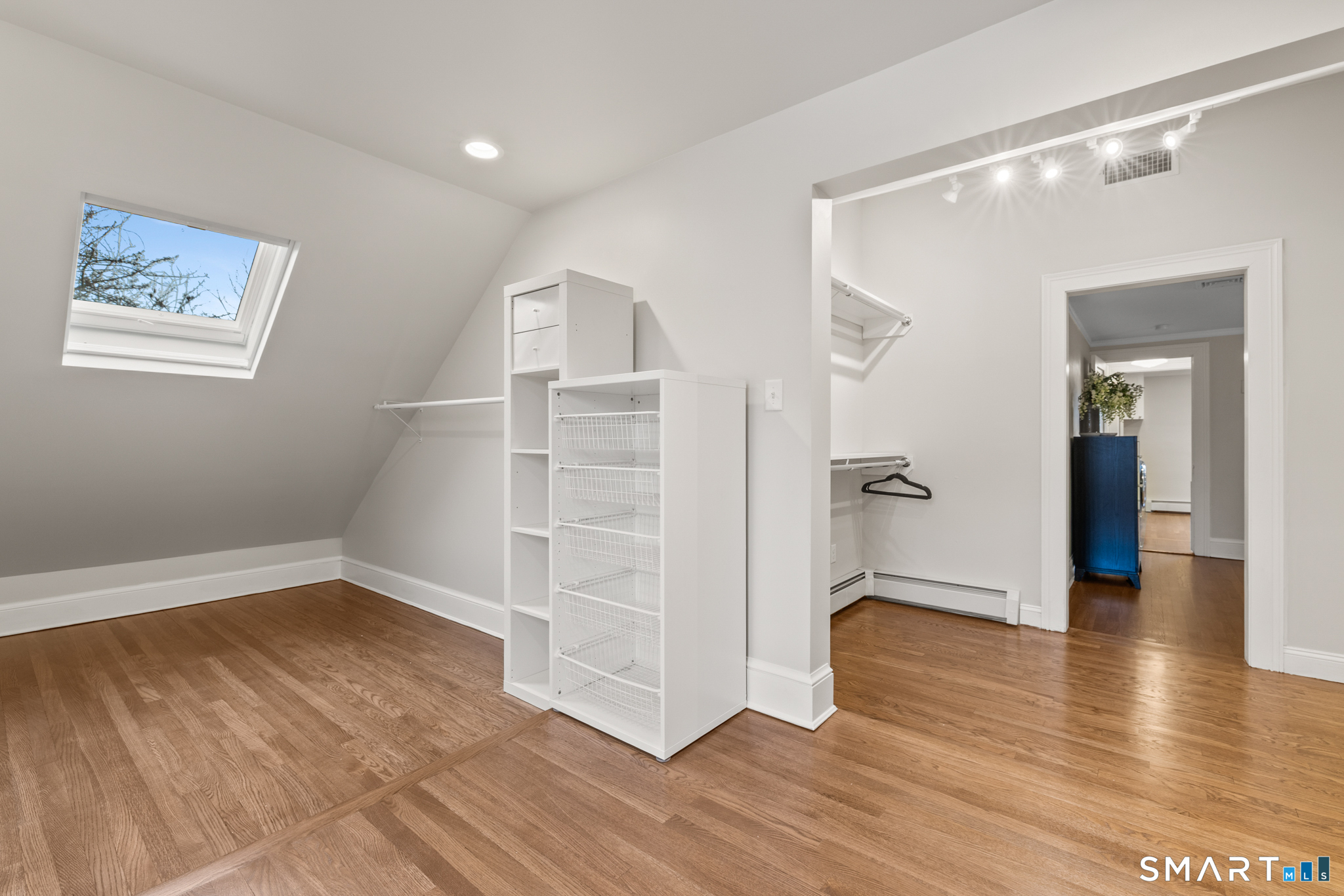 37 Ellsworth Road West Hartford, CT 06107 - Photo 23 of 41