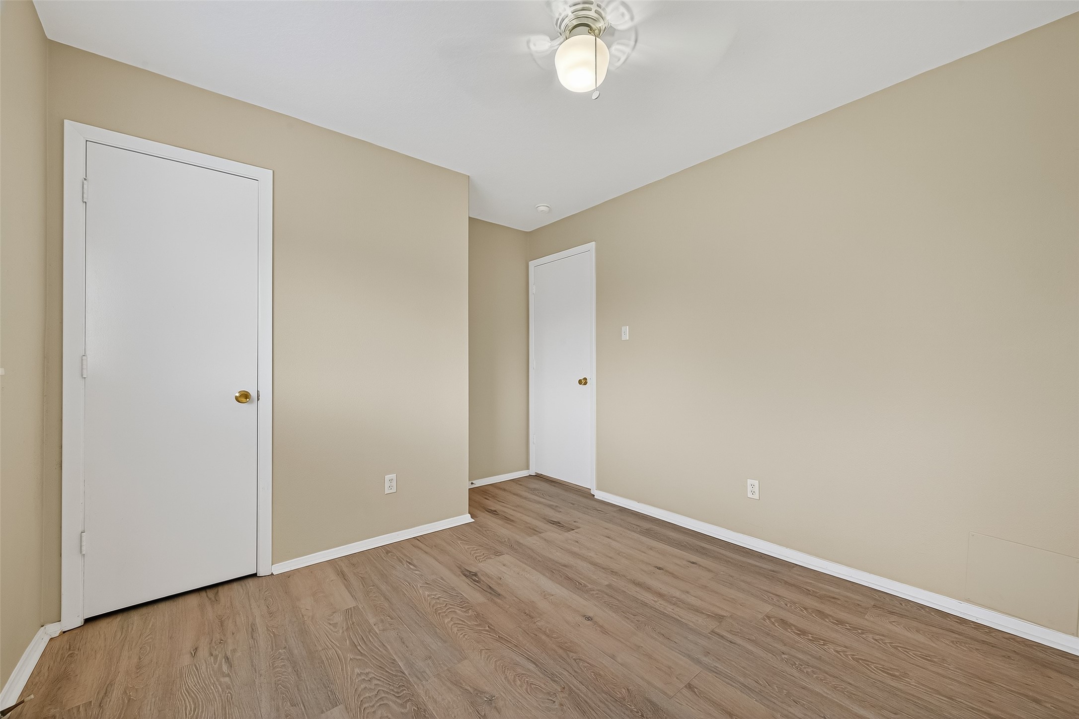 6343 Settlers Square Lane Katy, TX 77449 - Photo 34 of 41 a view of an empty room with wooden floor