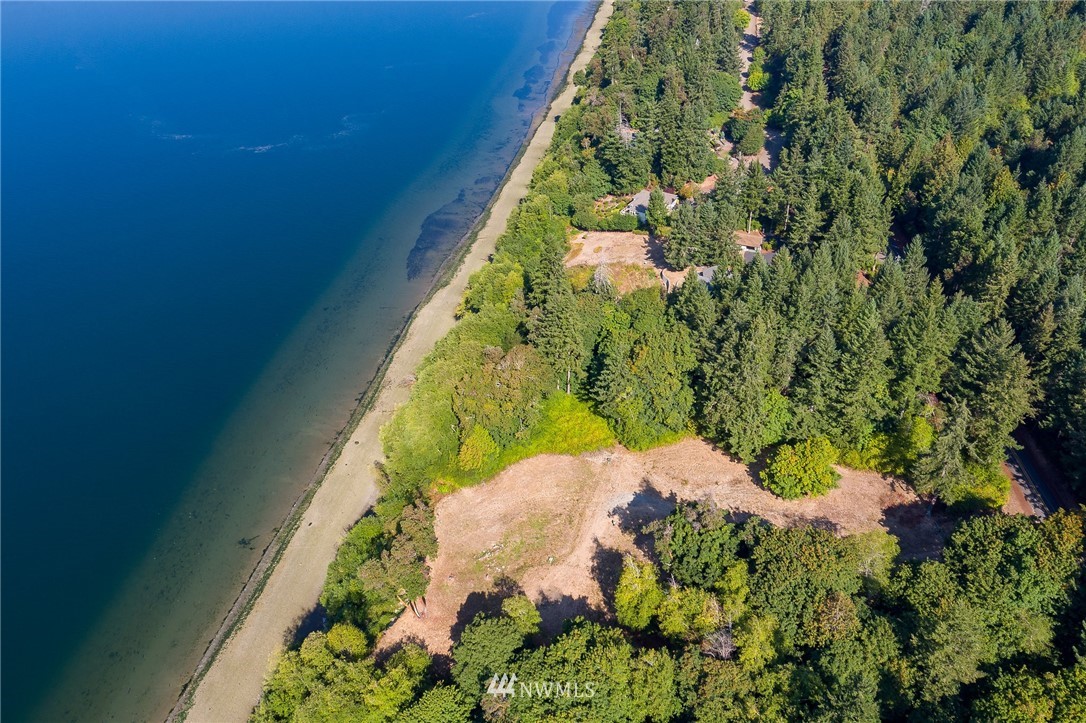 7300 Whiteman Road Southwest Longbranch, WA 98351 - Photo 5 of 16 Gallery Image 5