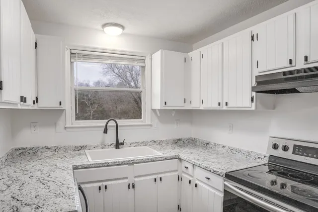 $799,900 | 151 Covington Lane, Dickson, TN 37055