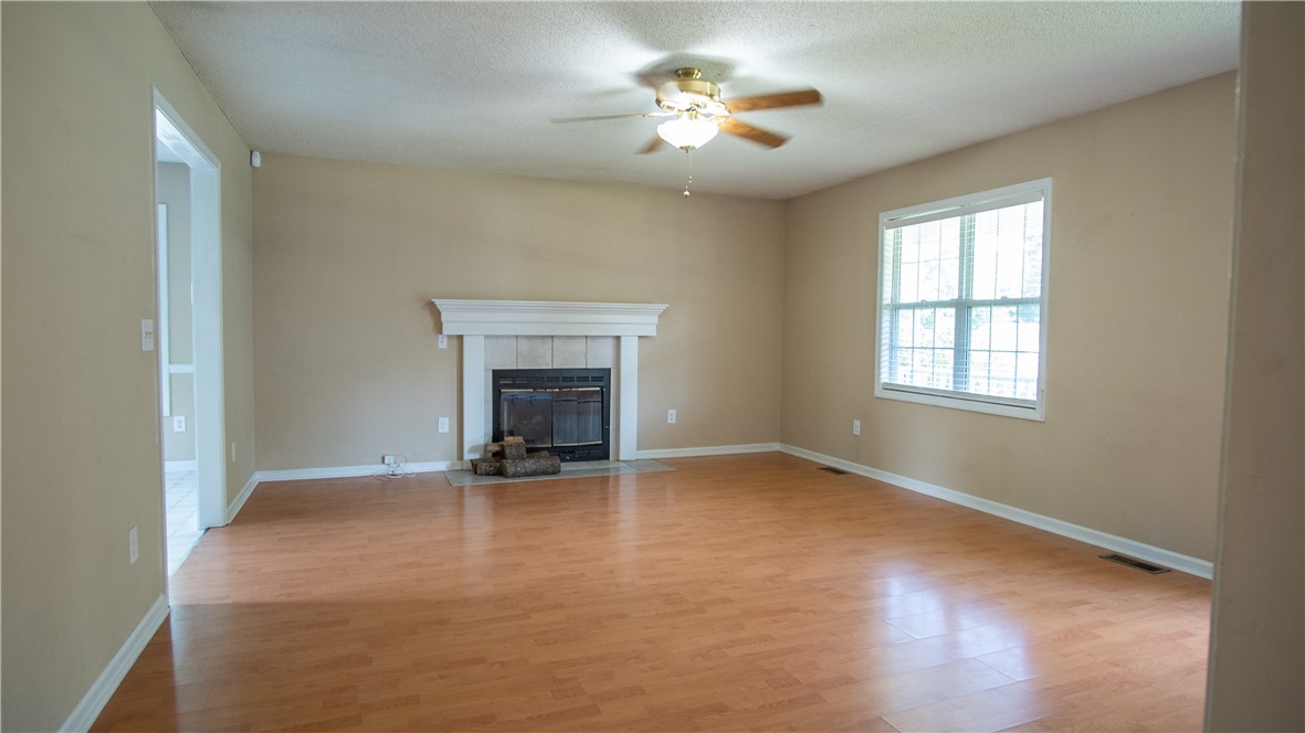 983 Cedar Rock Church Road Easley, SC 29640 - Photo 7 of 19 Gallery Image 7
